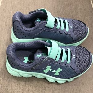NIB Under Armor Toddler size 11